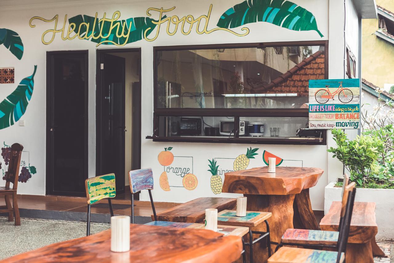 Hotel La Costa Central Seminyak Zewnętrze zdjęcie