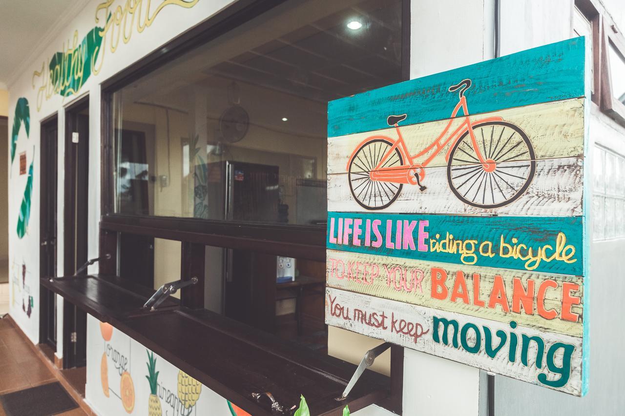 Hotel La Costa Central Seminyak Zewnętrze zdjęcie