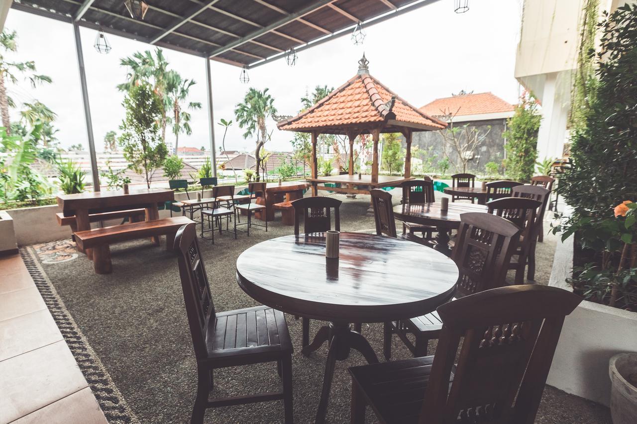 Hotel La Costa Central Seminyak Zewnętrze zdjęcie